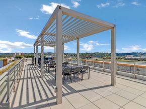 88 V Street SW 801, Washington DC 20024