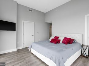 88 V Street SW 801, Washington DC 20024