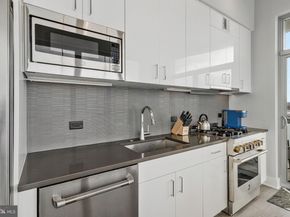 88 V Street SW 801, Washington DC 20024