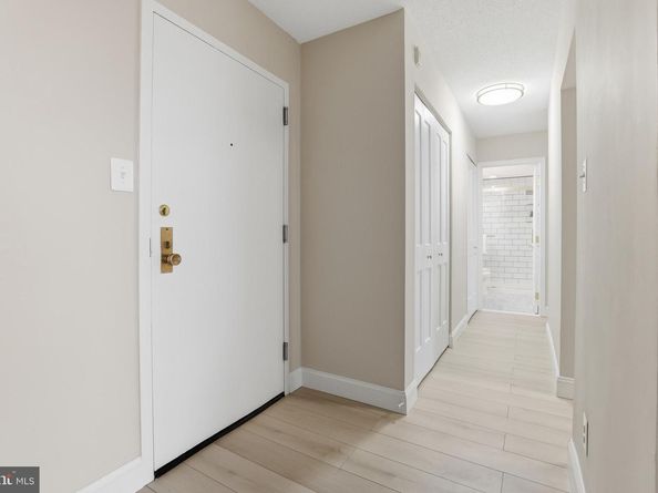 2311 Pimmit Drive 603, Falls Church VA 22043