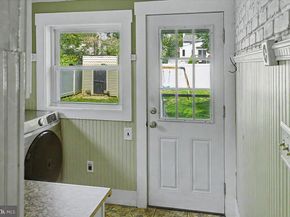 53 E Montgomery Avenue, Hatboro PA 19040