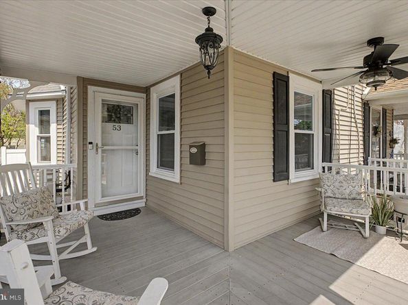 53 E Montgomery Avenue, Hatboro PA 19040