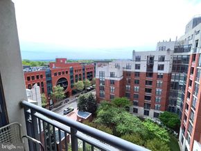 1021 N Garfield Street 812, Arlington VA 22201
