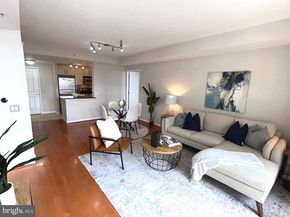 1021 N Garfield Street 812, Arlington VA 22201
