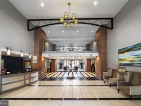 1021 N Garfield Street 812, Arlington VA 22201