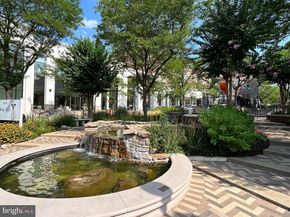 1021 N Garfield Street 812, Arlington VA 22201