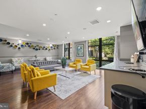 1021 N Garfield Street 812, Arlington VA 22201