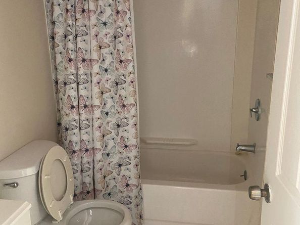 67 E Collom Street, Philadelphia PA 19144