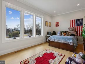 4055 Thornton, Annandale VA 22003