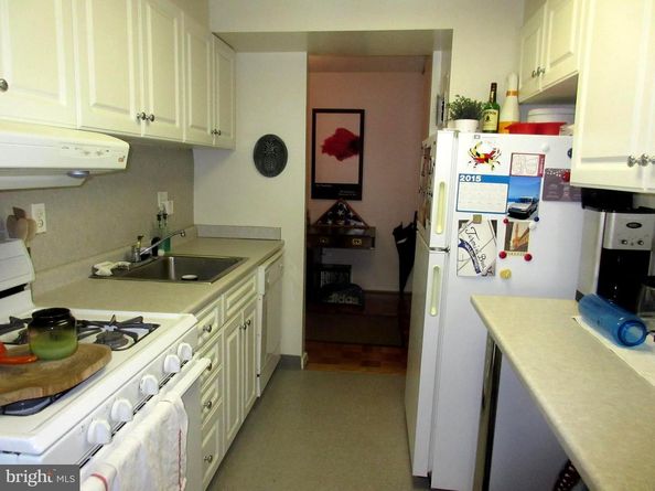 604 S Washington Square 2408, Philadelphia PA 19106