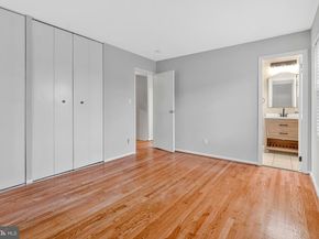 704 Alabama Drive, Herndon VA 20170