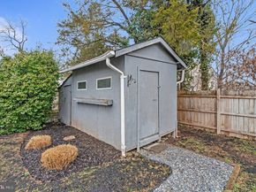 704 Alabama Drive, Herndon VA 20170