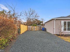 704 Alabama Drive, Herndon VA 20170