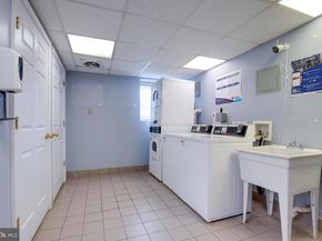 820B S Washington Street 325, Alexandria VA 22314