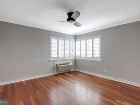 820B S Washington Street 325, Alexandria VA 22314