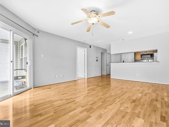 3307 Wyndham Circle 1160, Alexandria VA 22302