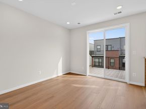 4963 Lachlan Mews, Alexandria VA 22304