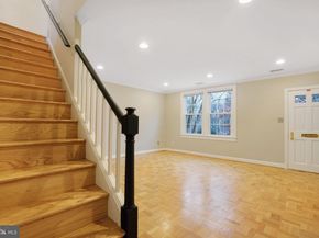 1415 S Barton Street S 255, Arlington VA 22204