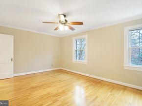 1415 S Barton Street S 255, Arlington VA 22204