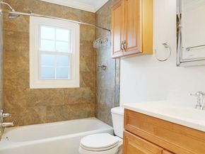 1415 S Barton Street S 255, Arlington VA 22204