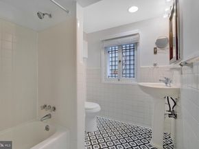 916 East Capitol Street NE, Washington DC 20003