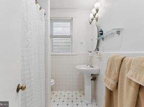 916 East Capitol Street NE, Washington DC 20003