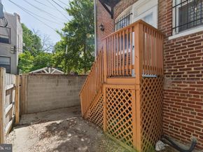 916 East Capitol Street NE, Washington DC 20003