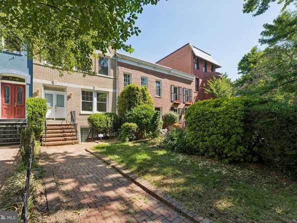 916 East Capitol Street NE, Washington DC 20003