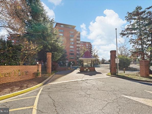 1011 Arlington Boulevard 513, Arlington VA 22209