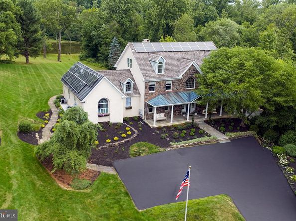 3050 Aquetong Road, New Hope PA 18938