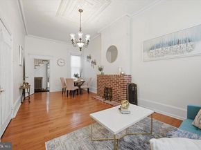 1127 Green Street, Philadelphia PA 19123