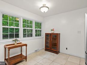 318 Lawyers Road NW, Vienna VA 22180