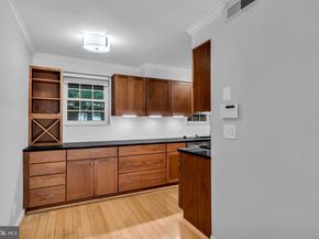4635 28TH Road S A, Arlington VA 22206