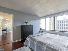2001 Hamilton Street 401, Philadelphia PA 19130