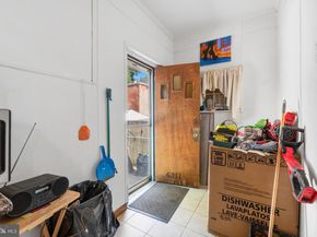 6211 Wayne Avenue, Philadelphia PA 19144