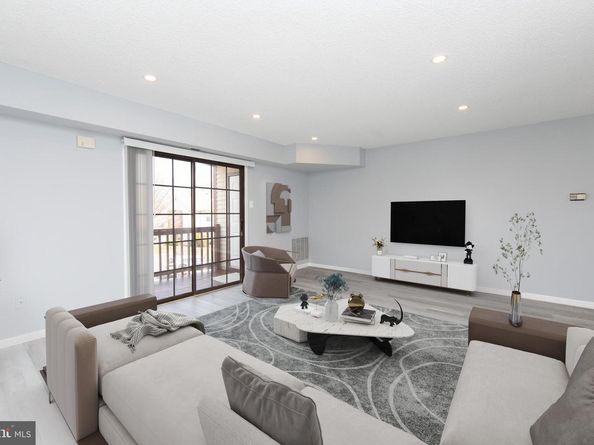 1408 Clark Court, Southampton PA 18966