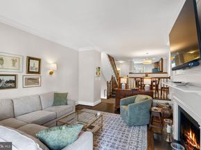 2011 Hillyer Place NW, Washington DC 20009