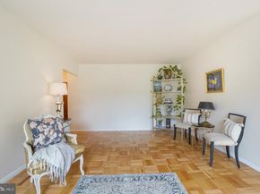 4200 Cathedral Avenue NW 614, Washington DC 20016