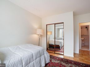 4200 Cathedral Avenue NW 614, Washington DC 20016