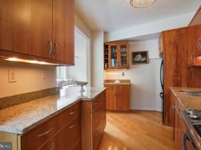 4200 Cathedral Avenue NW 614, Washington DC 20016
