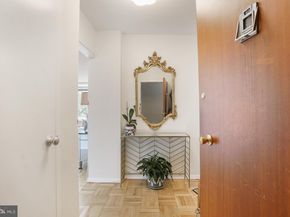 4200 Cathedral Avenue NW 614, Washington DC 20016