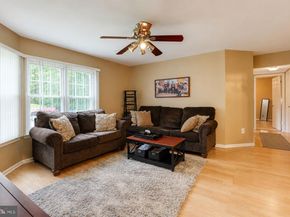 507 Shepherds Way, Southampton PA 18966