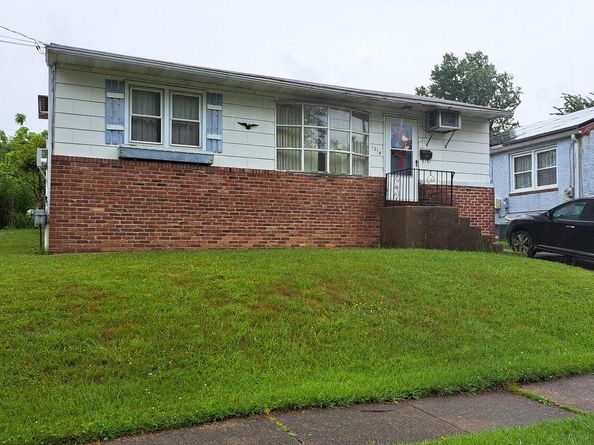 1214 Hall Avenue, Abington PA 19001
