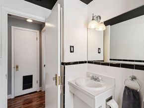 706 S Arlington Mill Drive 18302, Arlington VA 22204