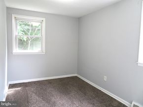 7034 Valley Avenue, Philadelphia PA 19128