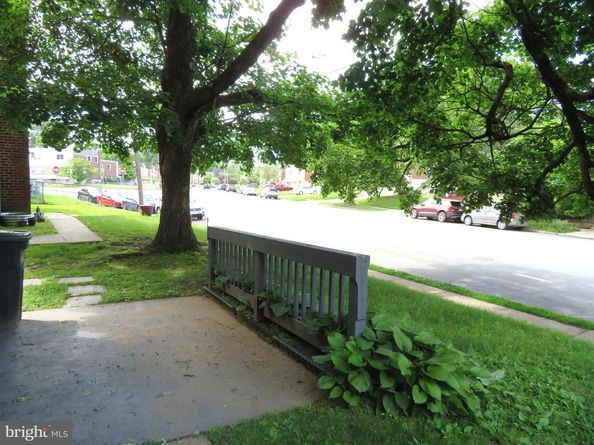 7034 Valley Avenue, Philadelphia PA 19128