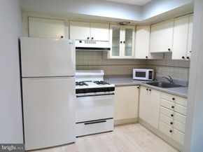7034 Valley Avenue, Philadelphia PA 19128