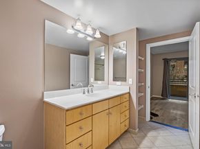 1117 10TH Street NW 202, Washington DC 20001