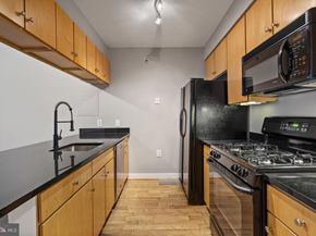 1117 10TH Street NW 202, Washington DC 20001