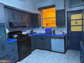 2215 S 9TH Street, Philadelphia PA 19148